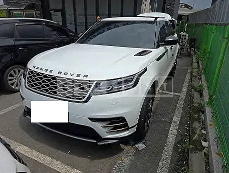 Photo 2 of 16: 2018 Land Rover Range Rover Bella D240 — Korean insurance auction