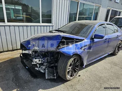 2020 BMW M5