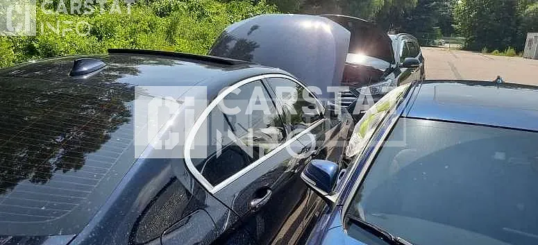 Photo 2 of 10: 2018 BMW Calm 530i xDrive — Korean insurance auction