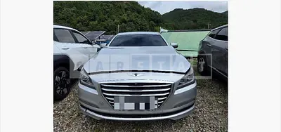 Photo 1 of 25: 2015 Genesis 3.8 — Korean insurance auction