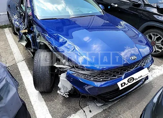 Photo 2 of 36: 2020 Kia K5, VIN KNAG3412BLA000428 — Korean insurance auction