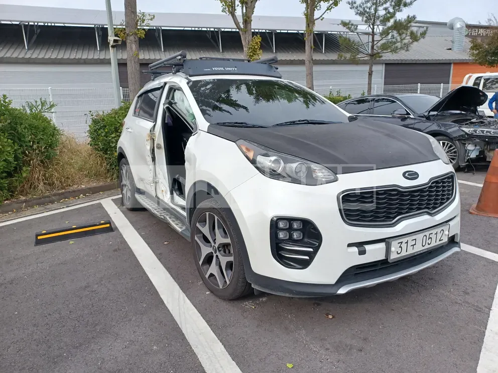 Photo 2 of 20: 2016 Kia Sportage, VIN KNAPN813BGK081478 — Korean insurance auction
