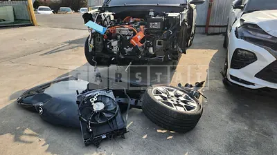Photo 1 of 30: 2023 Hyundai Kona Electric, VIN KMHHE816FPU001269 — Korean insurance auction