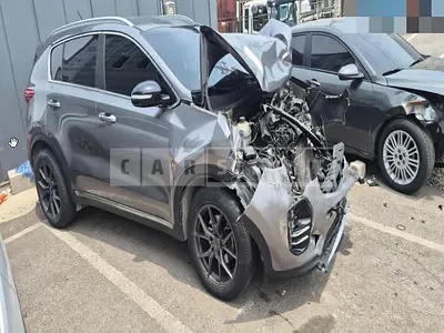 Photo 1 of 16: 2016 Kia Sportage — Korean insurance auction