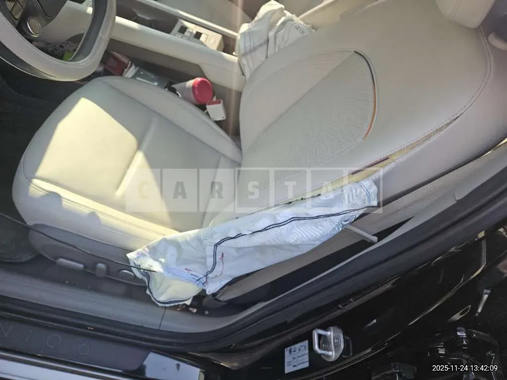 Photo 2 of 14: 2023 Hyundai IONIQ 6 Electric Car — Korean insurance auction