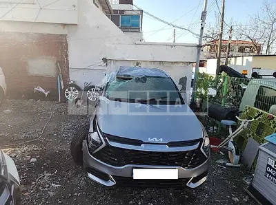 Photo 1 of 21: 2024 Kia Sportage, VIN KNAPV81BGRK227408 — Korean insurance auction