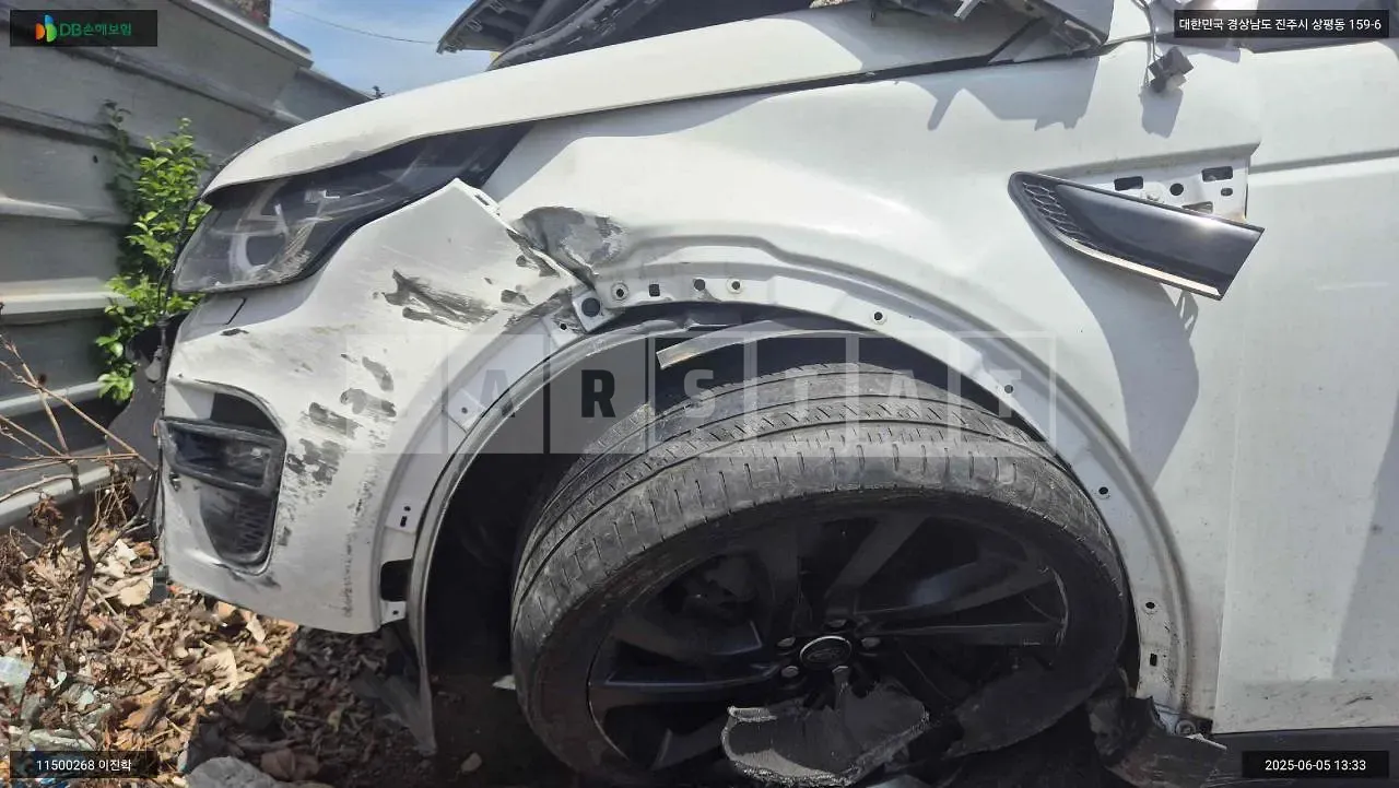 Photo 2 of 10: 2019 Land Rover Discovery Sport TD4, VIN SALCA2BN9KH809881 — Korean insurance auction