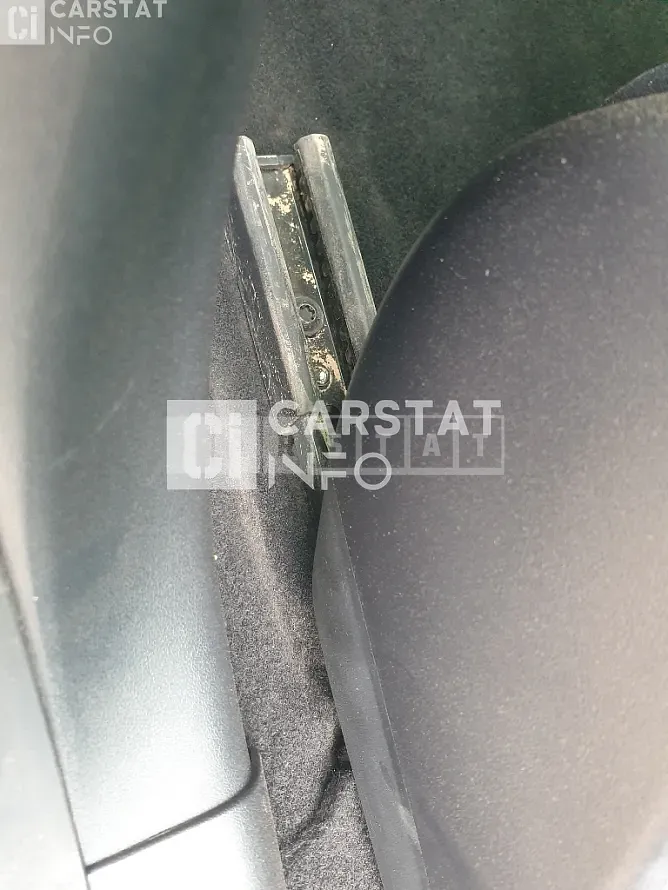 Photo 2 of 10: 2021 Tesla Model 3 Long Range, VIN 5YJ3E1EB4MF892162 — Korean insurance auction