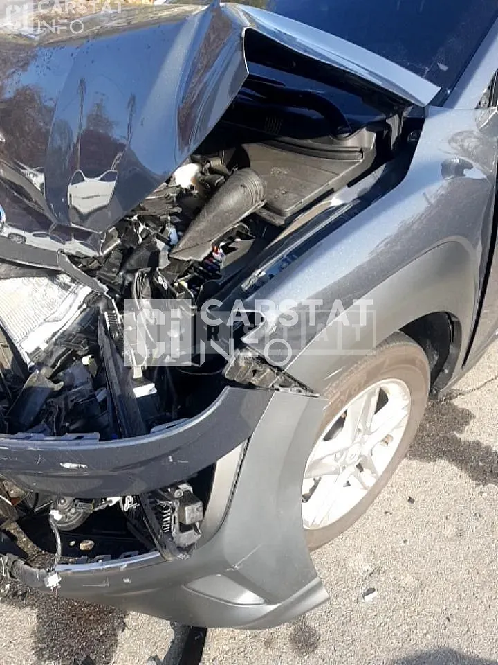 Photo 2 of 16: 2021 Hyundai Kona, VIN KMHK3813GMU804843 — Korean insurance auction