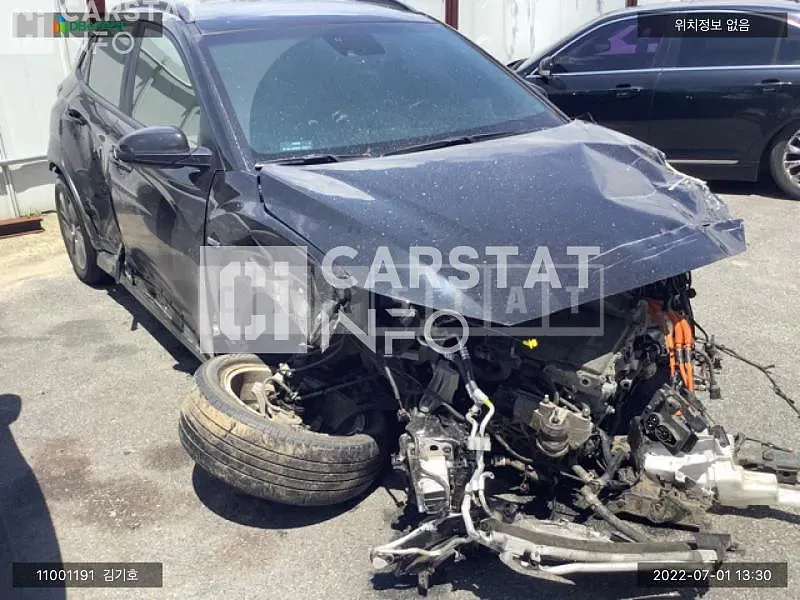 Photo 2 of 6: 2019 Hyundai Kona, VIN KMHK381GFLU067681 — Korean insurance auction