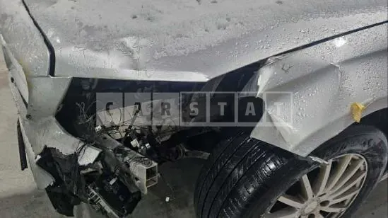 Photo 2 of 7: 2015 Mercedes-Benz C 200 — Korean insurance auction