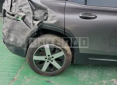 2020 Mercedes-Benz GLB220
