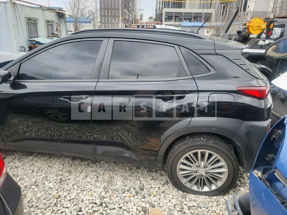 Photo 2 of 5: 2018 Hyundai Kona, VIN KMHK4815GJU133852 — Korean insurance auction