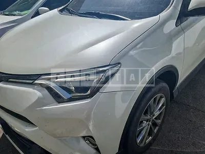 Photo 1 of 20: 2017 Toyota RAV4 2WD, VIN JTMYFREVXHD105725 — Korean insurance auction