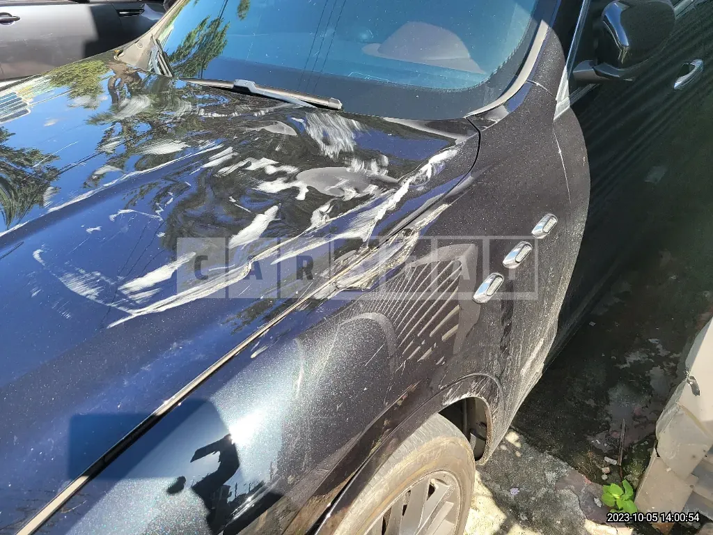 Photo 2 of 24: 2018 Maserati Levante, VIN ZN661XUG7JX289604 — Korean insurance auction