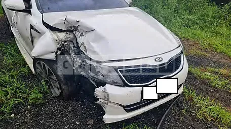 Photo 2 of 18: 2015 Kia K5, VIN KNAGM419BFA607361 — Korean insurance auction