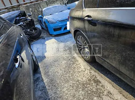 Photo 2 of 29: 2016 BMW 520d xDrive — Korean insurance auction