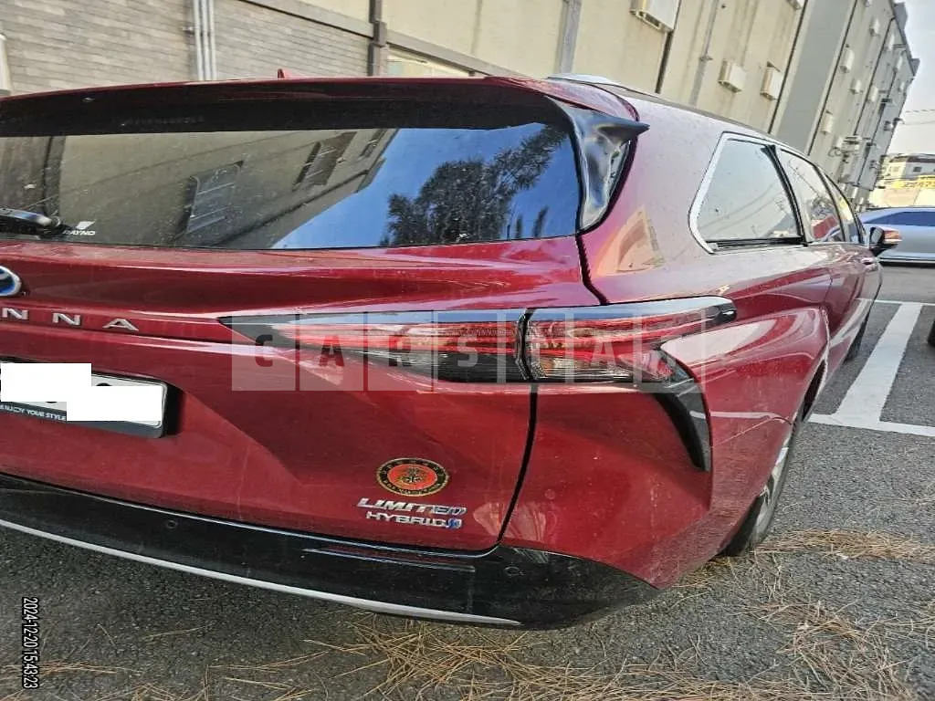 Photo 2 of 50: 2022 Toyota Sienna Hybrid AWD — Korean insurance auction
