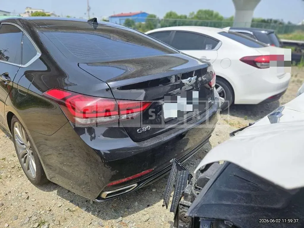 Photo 2 of 17: 2019 Genesis G80 — Korean insurance auction