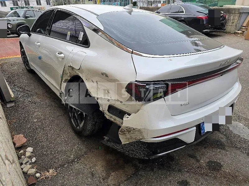 Photo 2 of 7: 2025 Kia K5 — Korean insurance auction