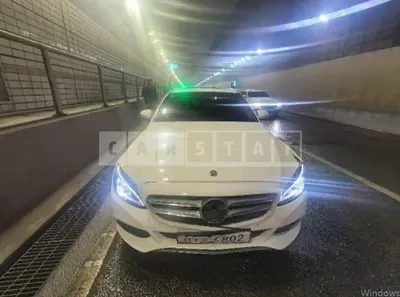 Photo 1 of 14: 2018 Mercedes-Benz C 220d — Korean insurance auction