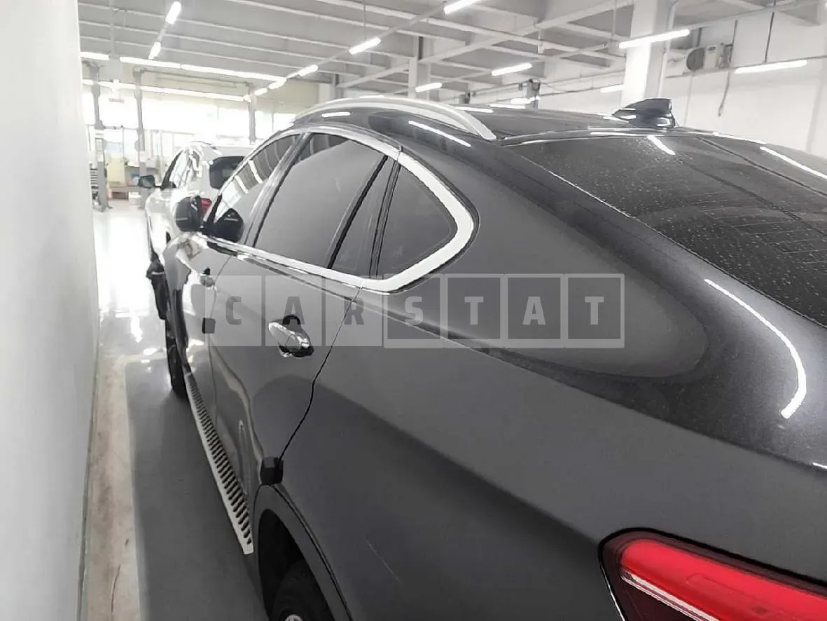 Photo 2 of 13: 2017 BMW X6 xDrive30d, VIN WBAKV210XH0V43076 — Korean insurance auction