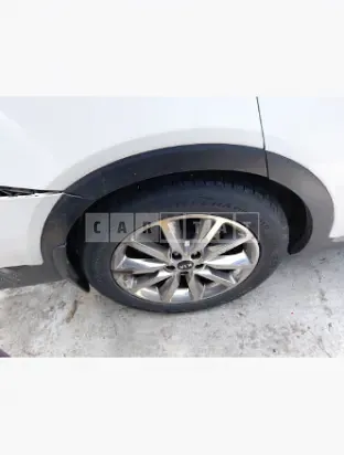 Photo 2 of 10: 2017 Kia Sorento — Korean insurance auction