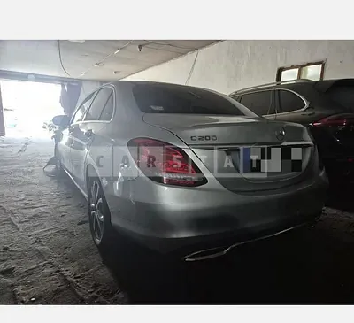 Photo 1 of 19: 2017 Mercedes-Benz C200 — Korean insurance auction