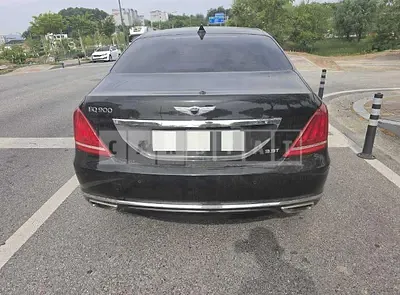 Photo 1 of 18: 2017 Genesis EQ900 3.3T — Korean insurance auction