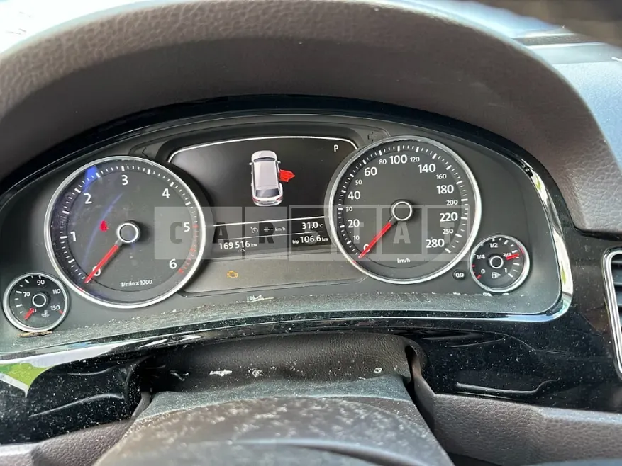 Photo 2 of 8: 2015 Volkswagen Touareg 3.0 TDI Blue Motion — Korean insurance auction