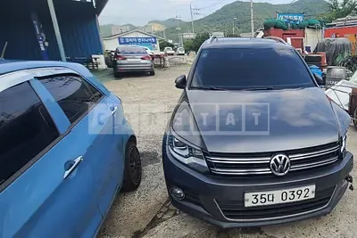 Photo 1 of 50: 2016 Volkswagen Tiguan 2.0 TDI BMT, VIN WVGZZZ5NZGW004473 — Korean insurance auction
