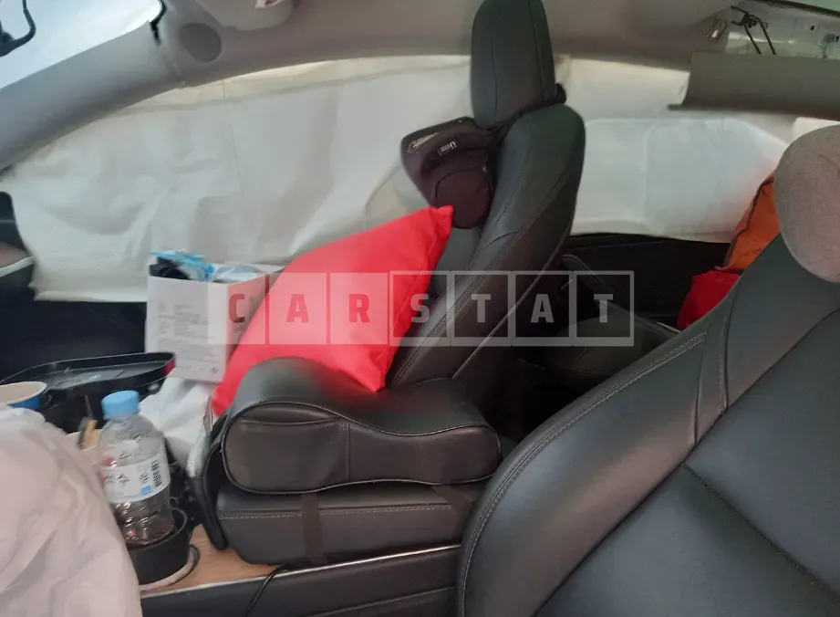 Photo 2 of 13: 2020 Tesla Model 3 Long Range, VIN 5YJ3E1EB7LF585194 — Korean insurance auction