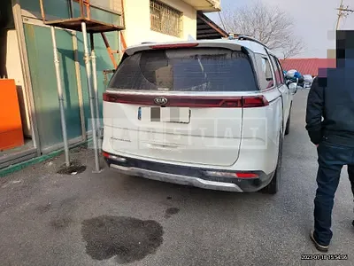 Photo 1 of 12: 2020 Kia Carnival 2.2 (9 Seater) — Korean insurance auction