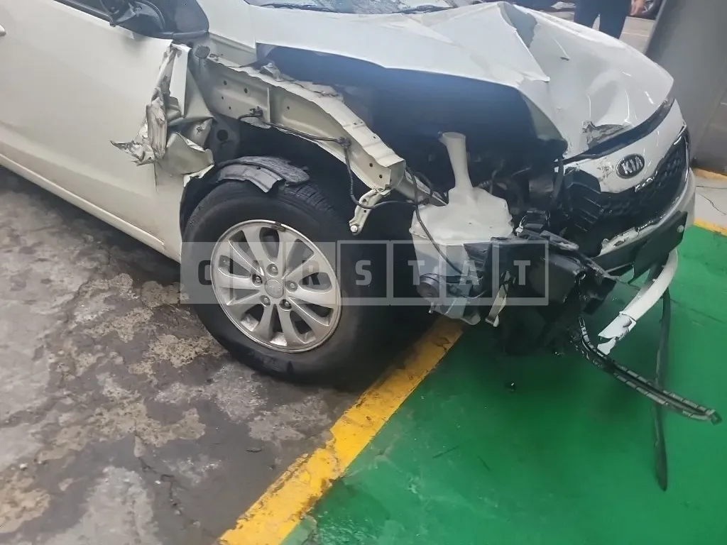Photo 2 of 32: 2015 Kia Kz — Korean insurance auction