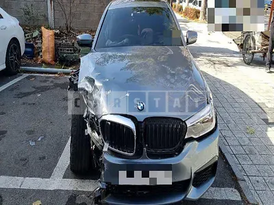 Photo 1 of 29: 2019 BMW 520d xDrive M Sport Packag, VIN WBAJF5108KWW42431 — Korean insurance auction