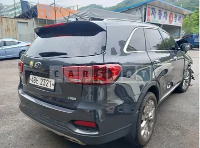 Photo 1 of 9: 2018 Kia Sorento, VIN KNAPH81ABJA380787 — Korean insurance auction