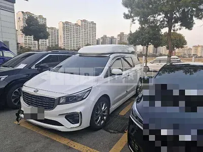 Photo 1 of 11: 2020 Kia Carnivals — Korean insurance auction
