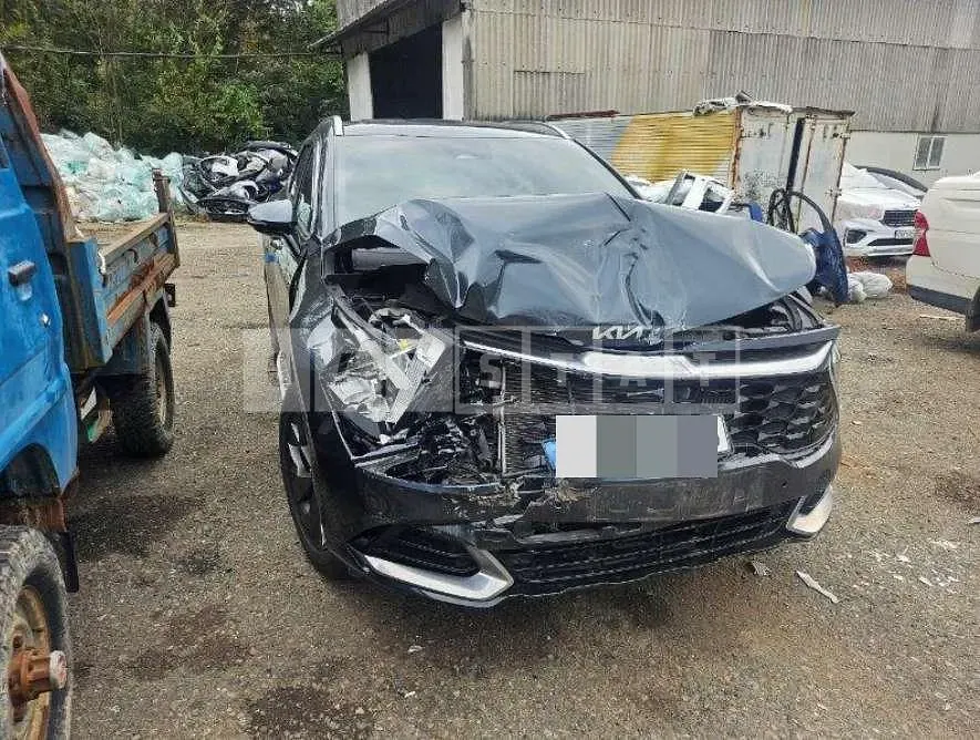 Photo 2 of 9: 2022 Kia Sportage 1.6T Gasoline — Korean insurance auction