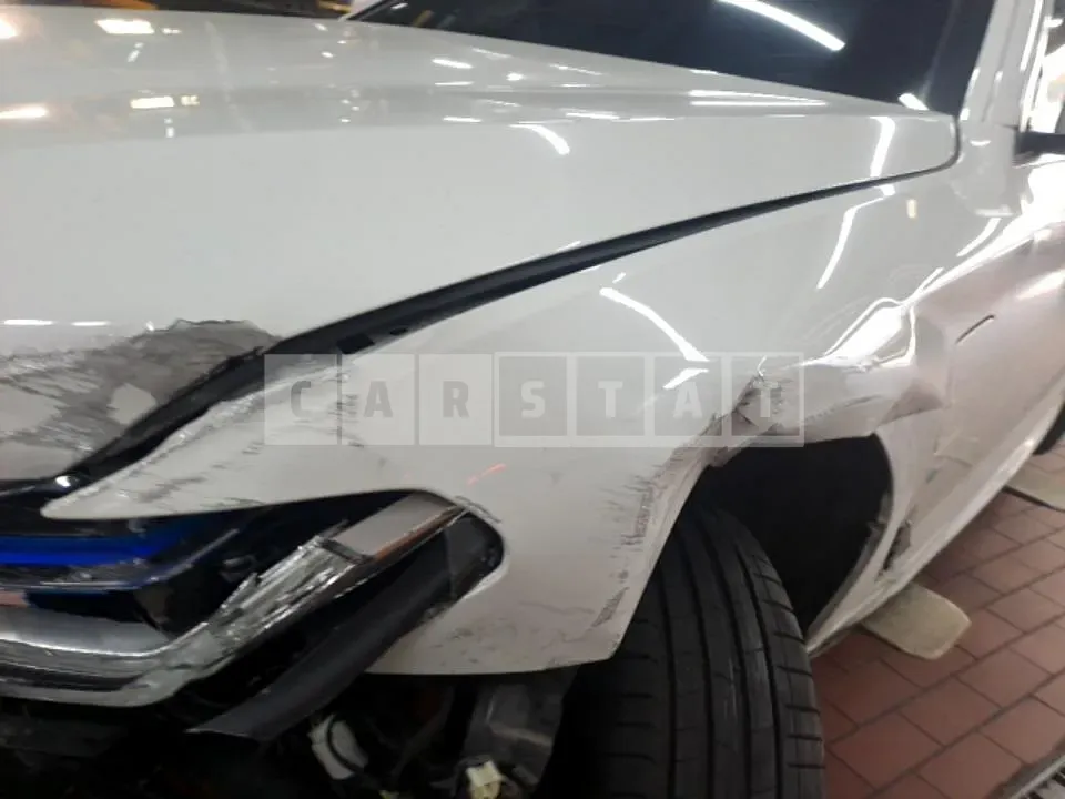 Photo 2 of 18: 2021 BMW 530e, VIN WBA51AG07MCG70261 — Korean insurance auction
