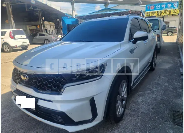 Photo 2 of 11: 2021 Kia Sorento, VIN KNARF81BGMA012909 — Korean insurance auction