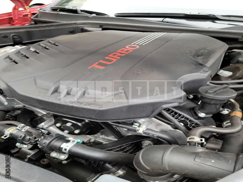 Photo 2 of 8: 2021 Kia Stinger, VIN KNAE551CBMS092399 — Korean insurance auction