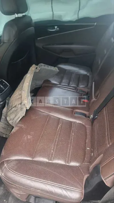 Photo 1 of 10: 2017 Kia Sorento, VIN KNAPK81ABHA303144 — Korean insurance auction