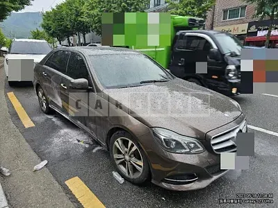 Photo 1 of 14: 2014 Mercedes-Benz E220 CDI — Korean insurance auction