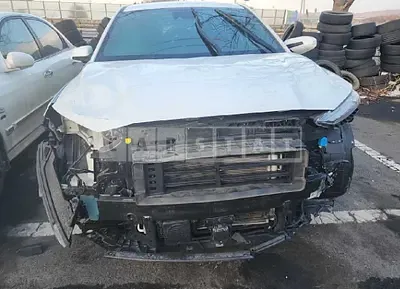 Photo 1 of 12: 2020 Hyundai Kona, VIN KMHK381EGLU036622 — Korean insurance auction