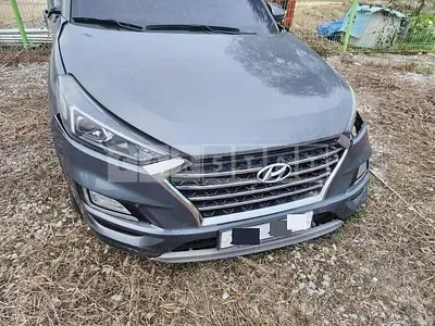Photo 1 of 7: 2019 Hyundai Tucson TL — Korean insurance auction