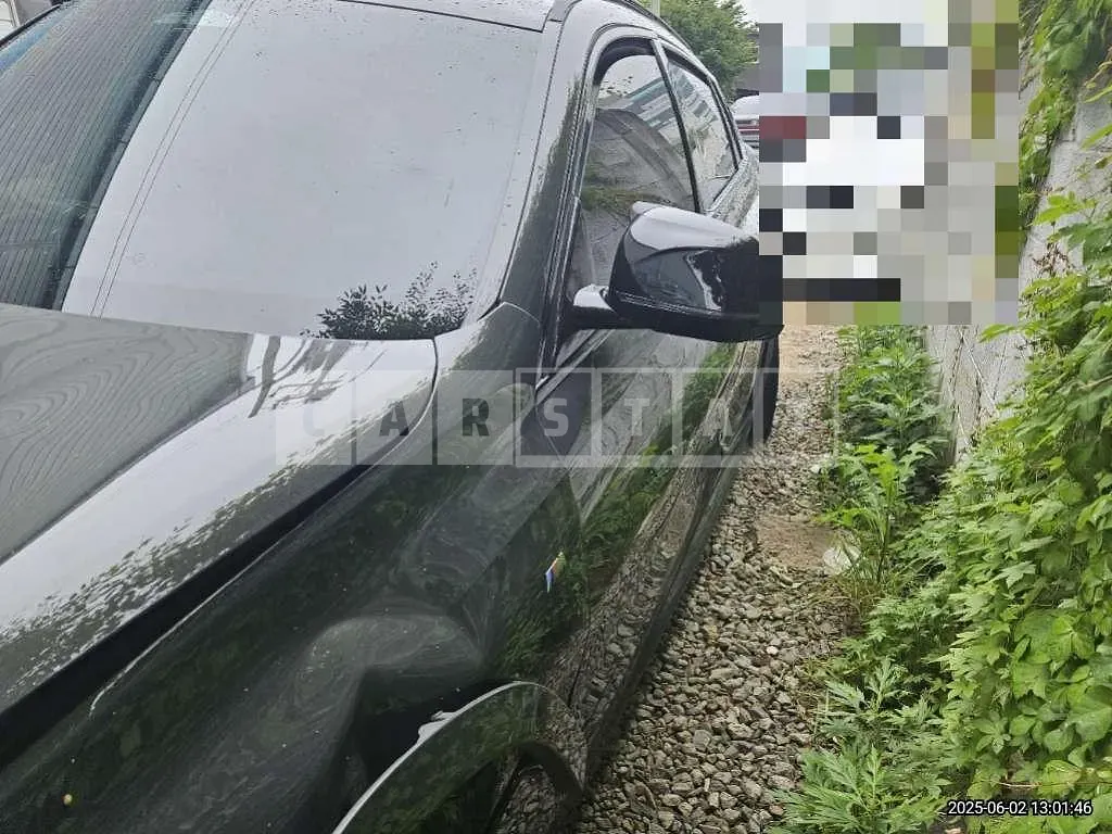 Photo 2 of 17: 2022 BMW X6 xDrive40d — Korean insurance auction