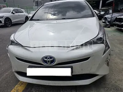 Photo 1 of 50: 2016 Toyota Prius — Korean insurance auction