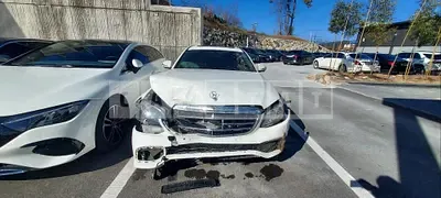 Photo 1 of 33: 2020 Mercedes-Benz E300 4Matic, VIN W1KZF4KB8LA851799 — Korean insurance auction