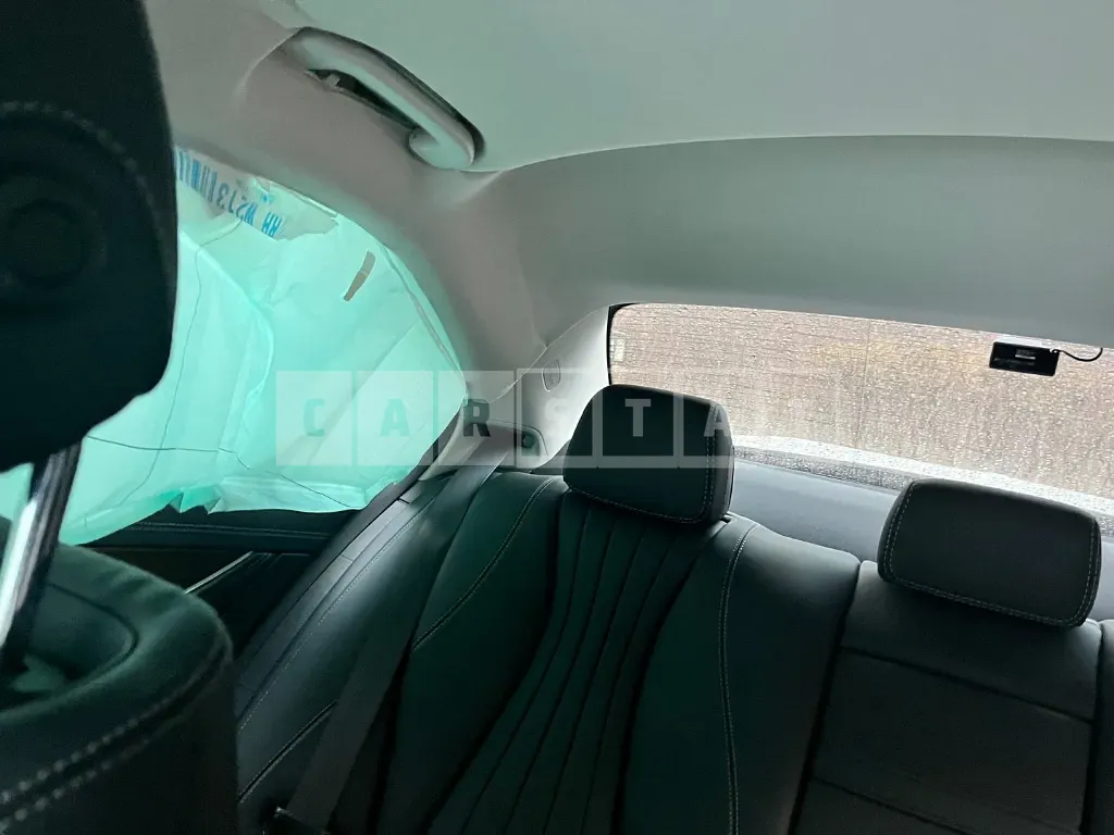 Photo 2 of 60: 2020 Mercedes-Benz E220 d 4Matic, VIN W1KZF0FB4LA830449 — Korean insurance auction