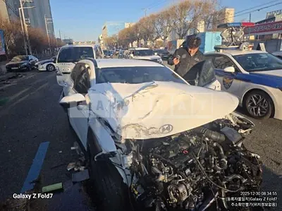 Photo 1 of 27: 2025 Hyundai Kona, VIN KMHHC813BSU218339 — Korean insurance auction